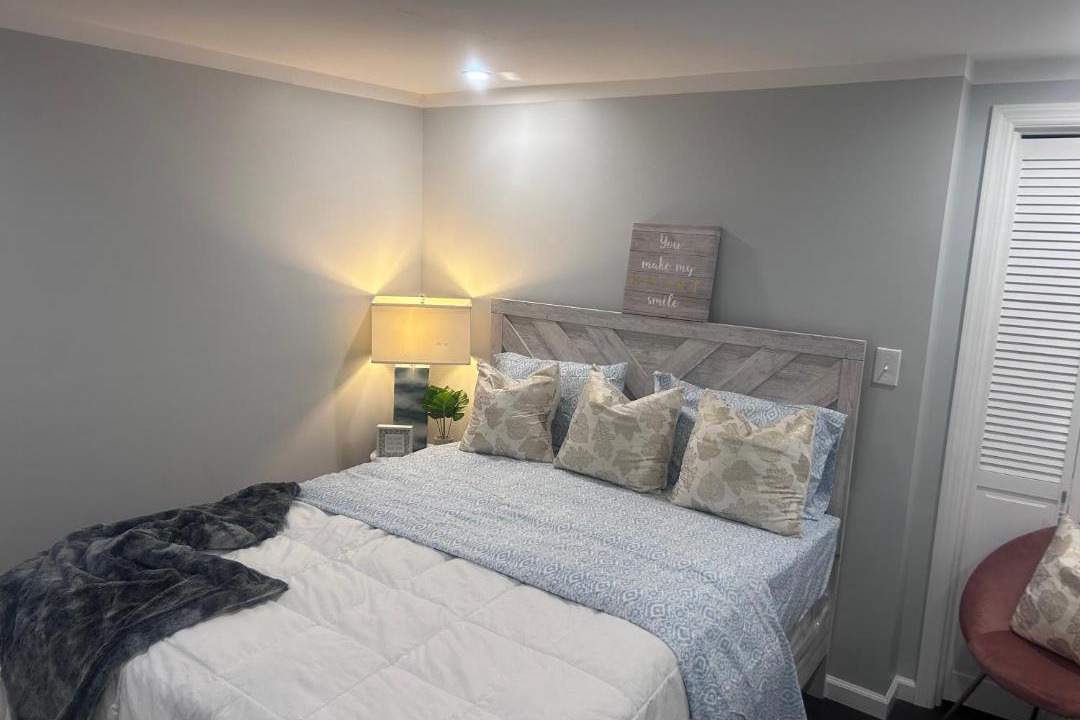 Photo of Bedroom in Elizabeth