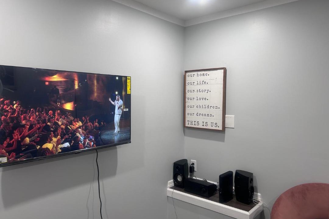 Photo of Others in Elizabeth