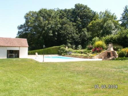 Photo of Others in Unverre