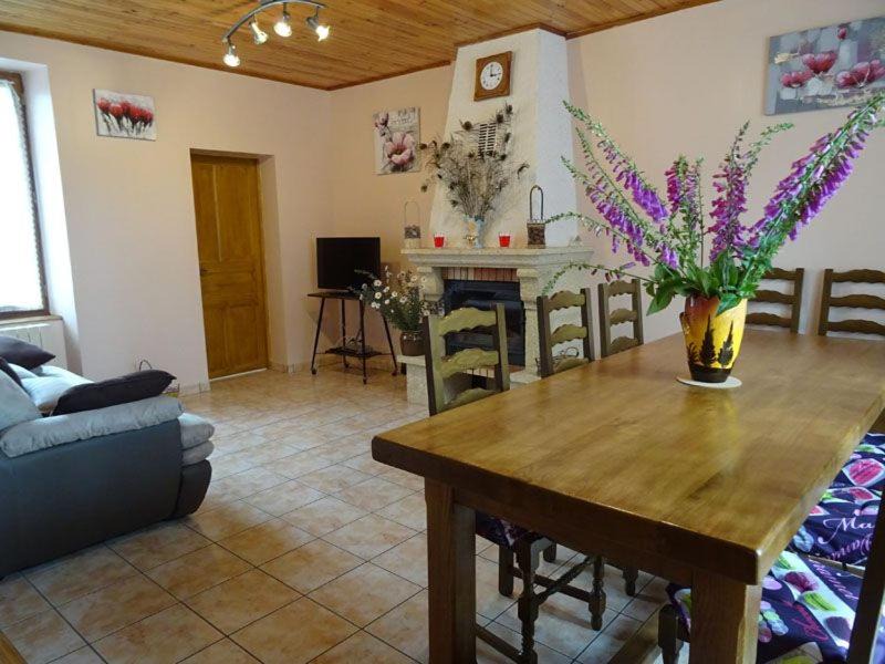 Photo of Others in Castelnau-de-Mandailles