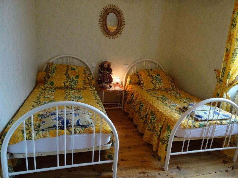 Photo of Bedroom in Castelnau-de-Mandailles