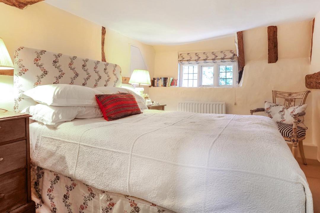 Photo of Bedroom in Lambourn