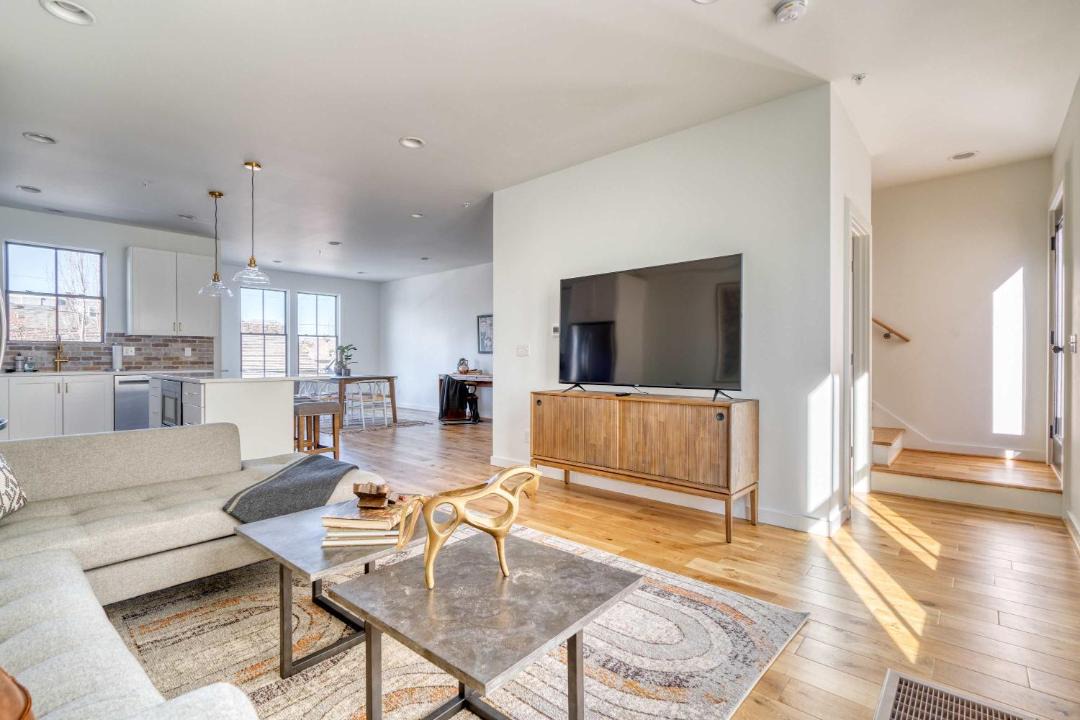 Photo of Others in North Tabor