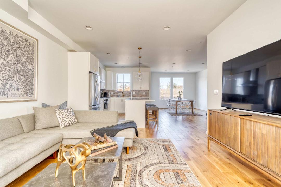 Photo of Others in North Tabor