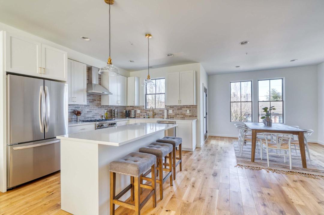 Photo of Others in North Tabor