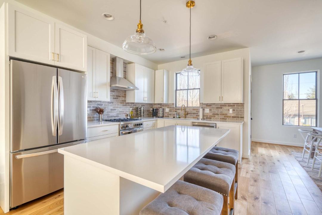 Photo of Others in North Tabor