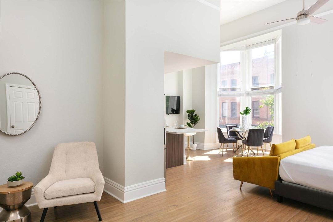 Photo of Bedroom in Gaslamp Quarter