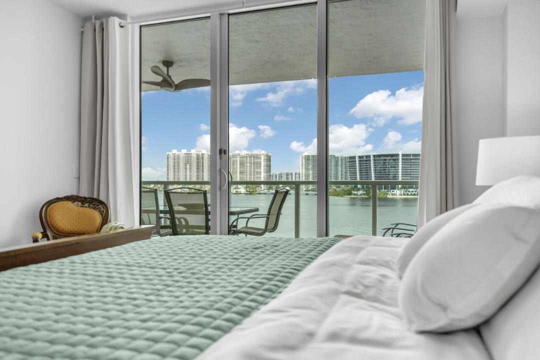 Photo of Others in Sunny Isles Beach