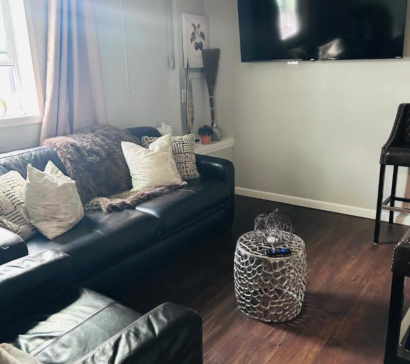 Photo of Others in Elizabeth