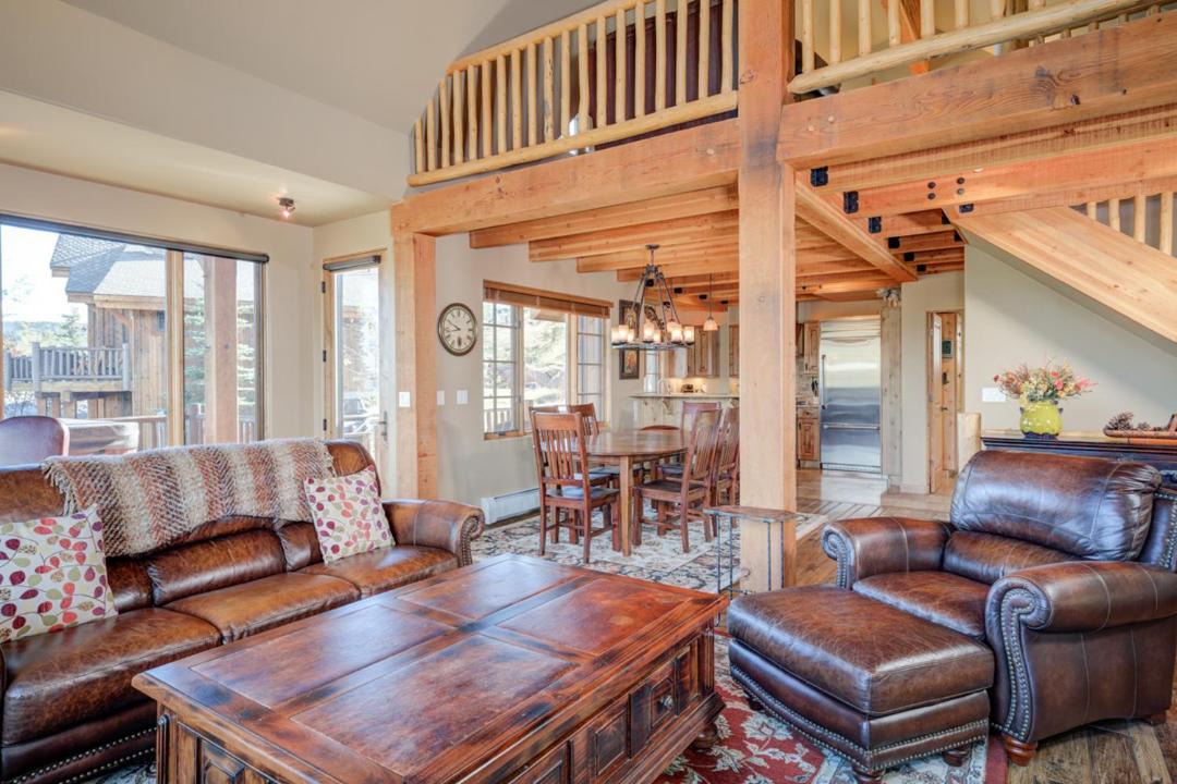 Photo of Others in Saddle Ridge