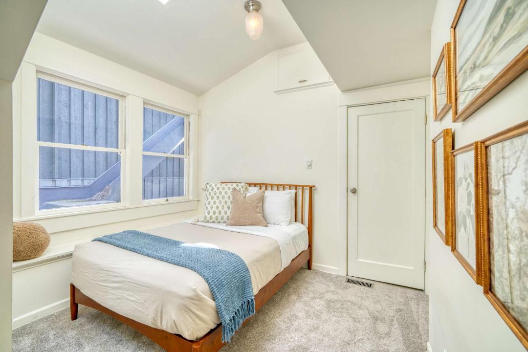 Photo of Others in Overlook