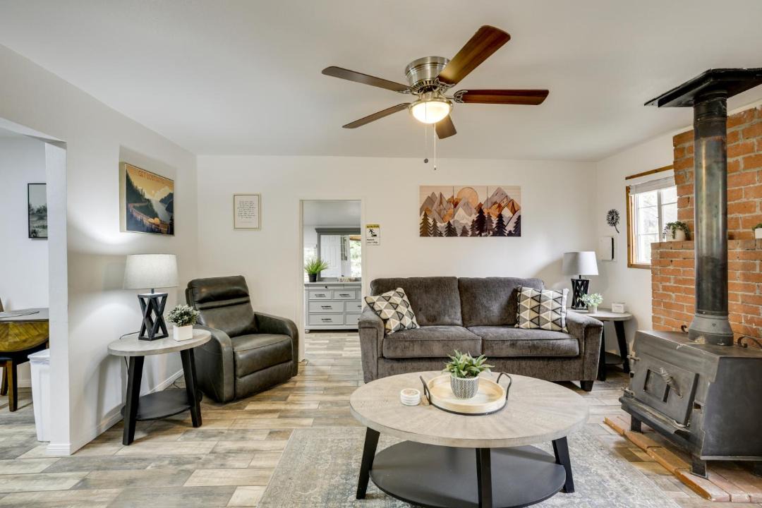 Photo of Livingroom in Mount Laguna