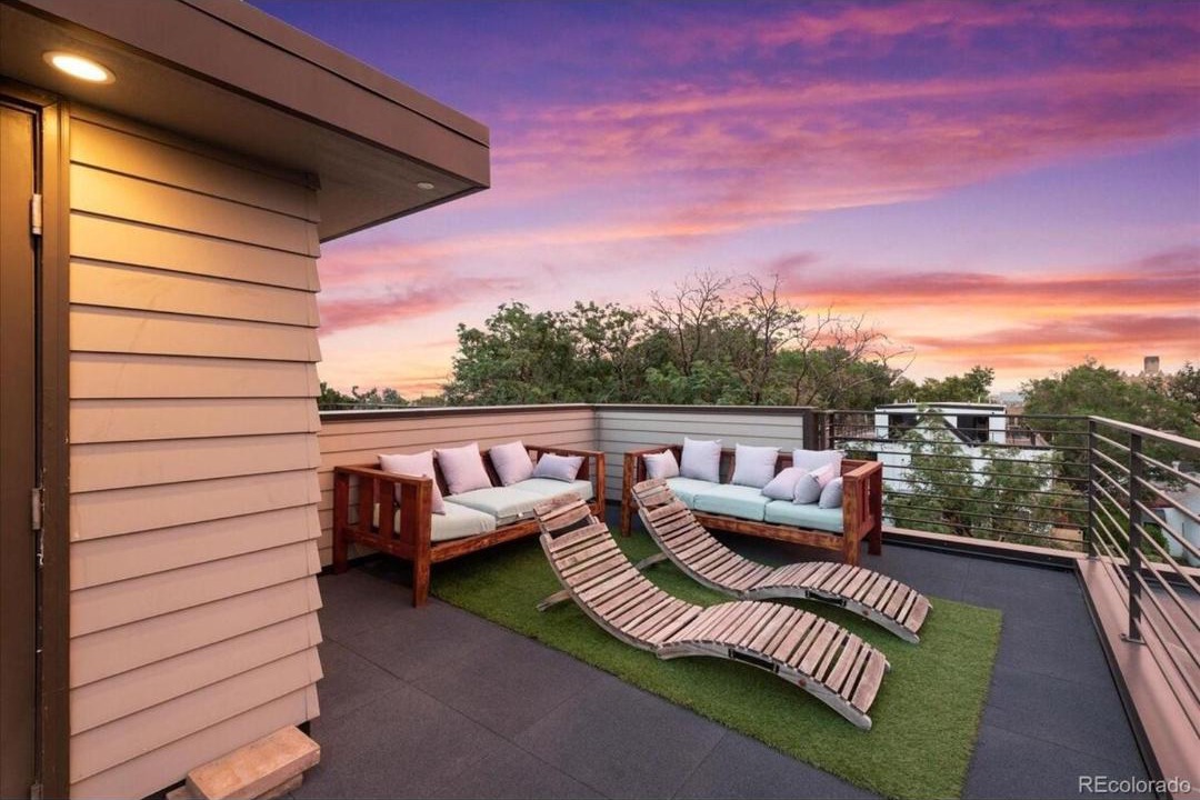 Photo of Patio Balcony in Sunnyside