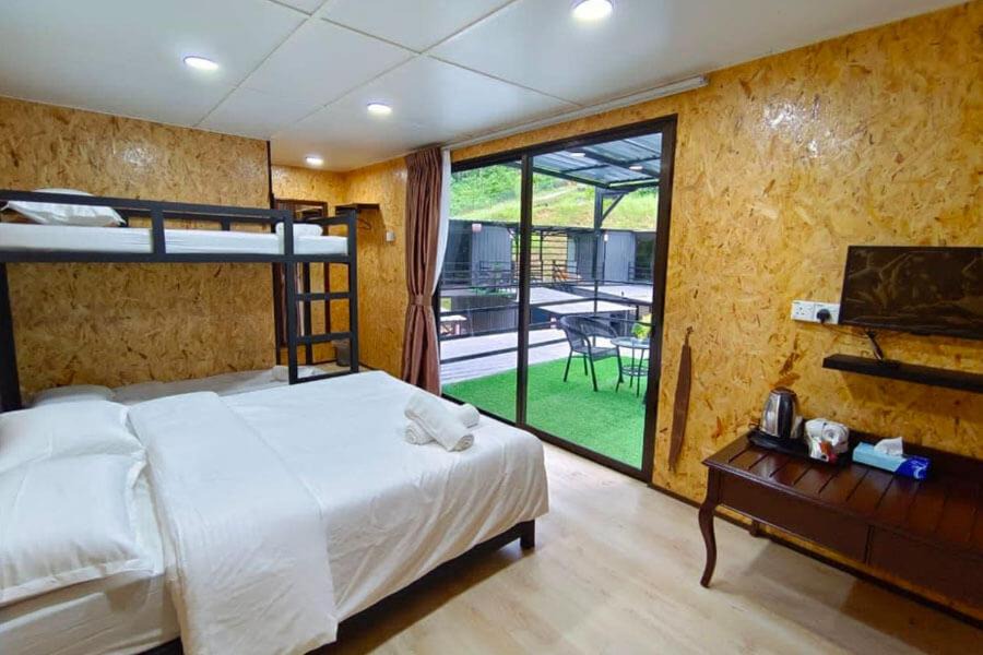 Photo of Bedroom in Air Kuning