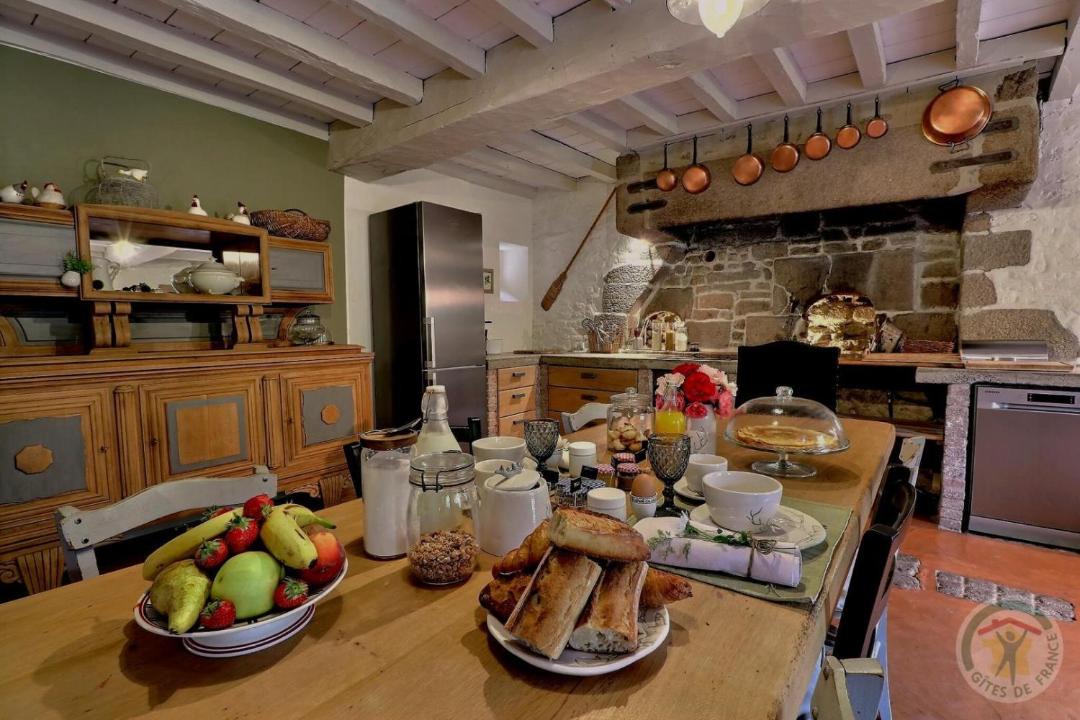 Photo of Others in Saint-Georges-de-Reintembault