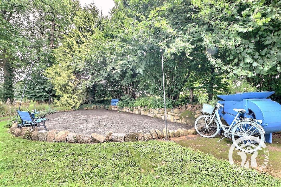 Photo of Others in Saint-Georges-de-Reintembault