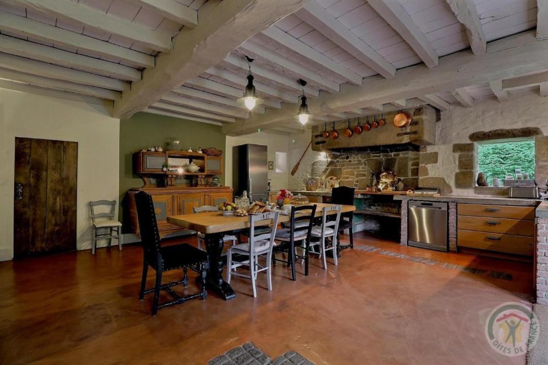 Photo of Others in Saint-Georges-de-Reintembault