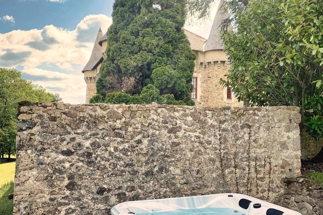 Photo of Others in Saint-Pierre-de-Frugie