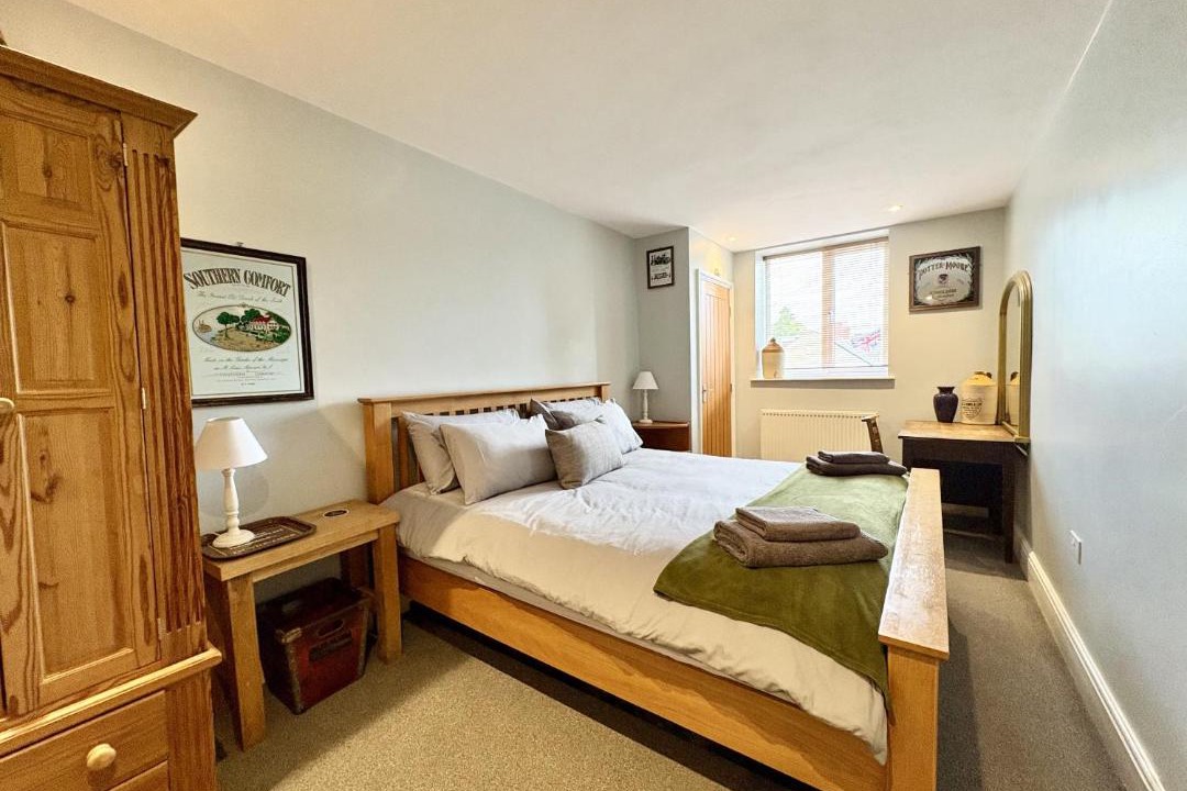 Photo of Others in Shoscombe