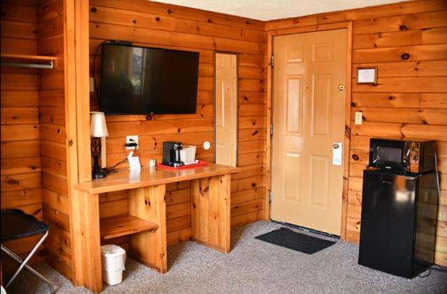 Photo of Others in Hancock