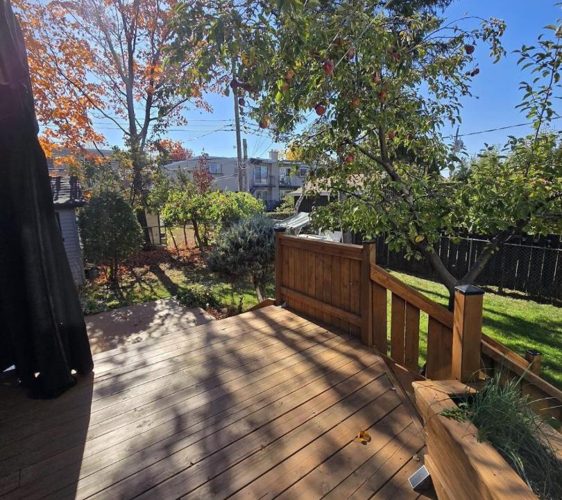 Photo of Patio Balcony in Longueuil