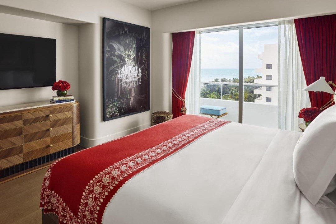 Photo of Bedroom in Mid Beach