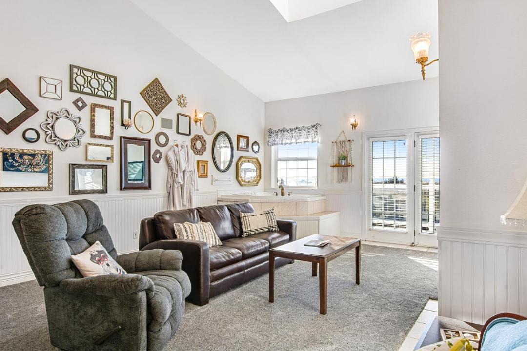 Photo of Others in Ocean Shores