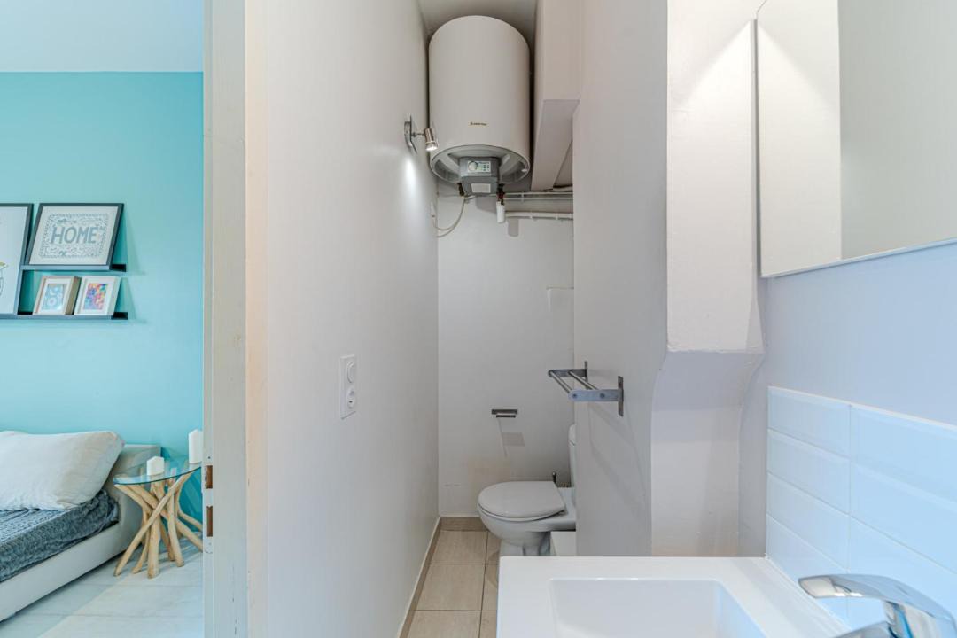 Photo of Bathroom in 8th Arrondissement