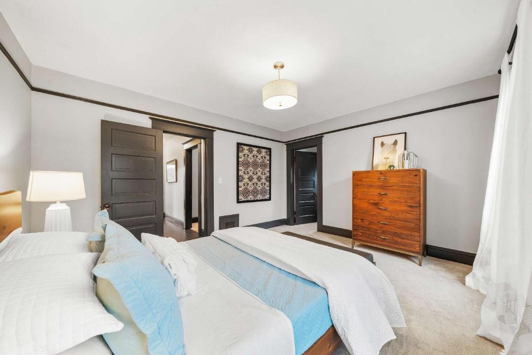 Photo of Bedroom in Sunnyside