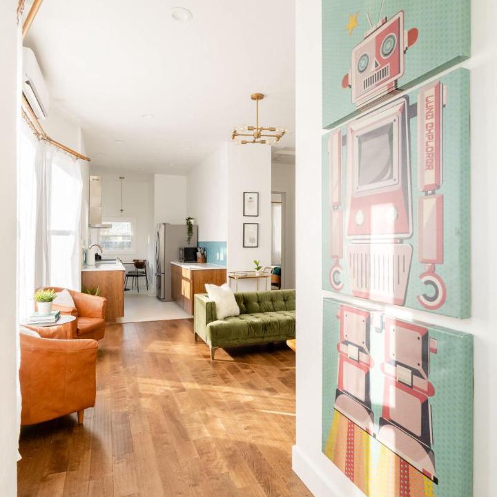 Photo of Others in Sunnyside