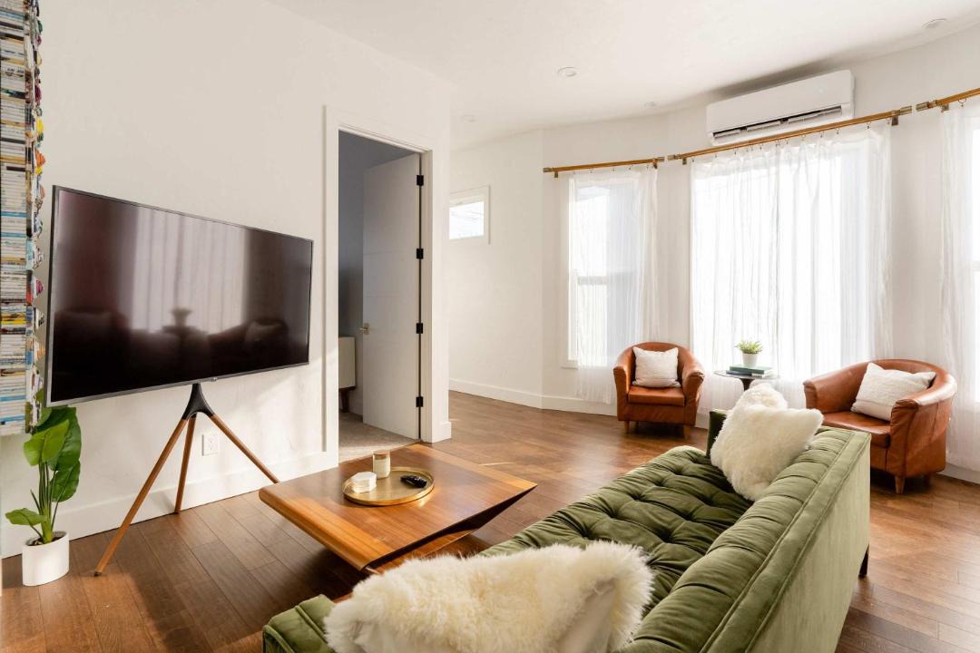 Photo of Livingroom in Sunnyside