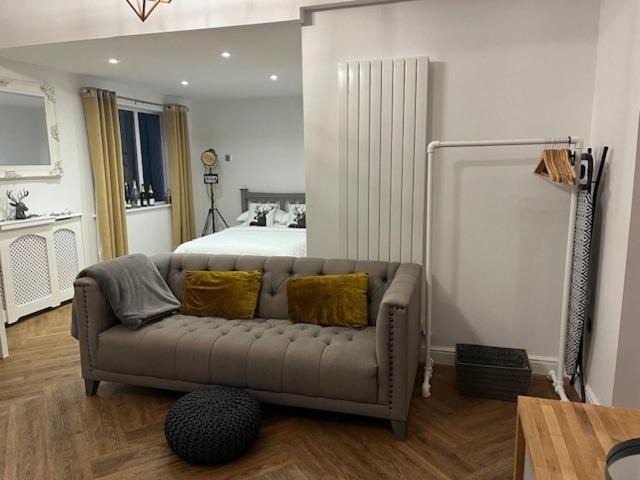 Photo of Others in Cottingham