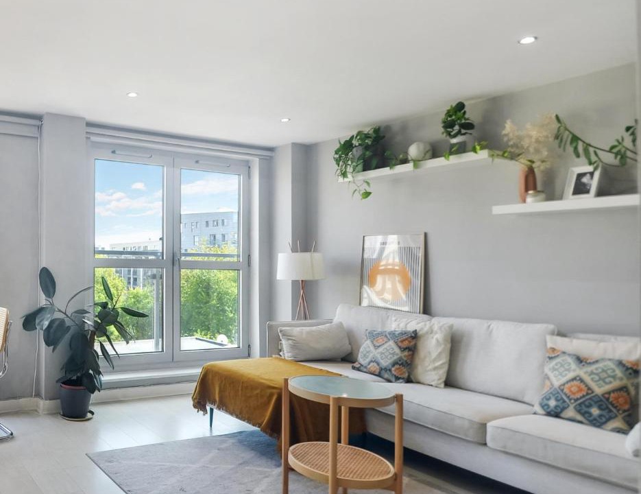 Photo of Others in De Beauvoir