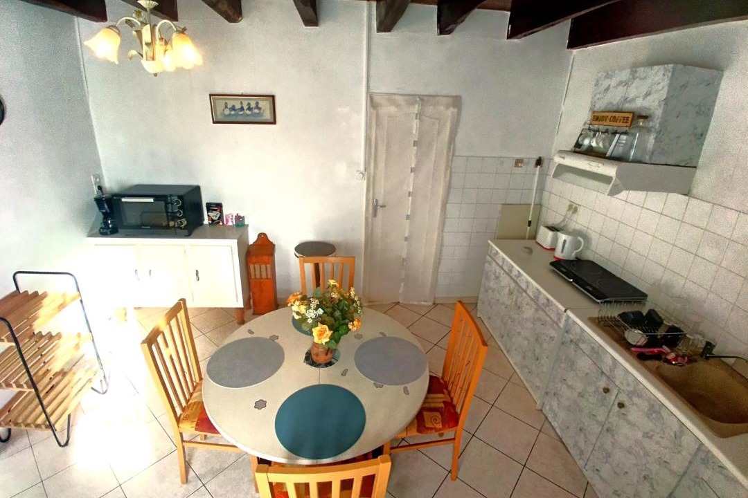 Photo of Others in Lanouee