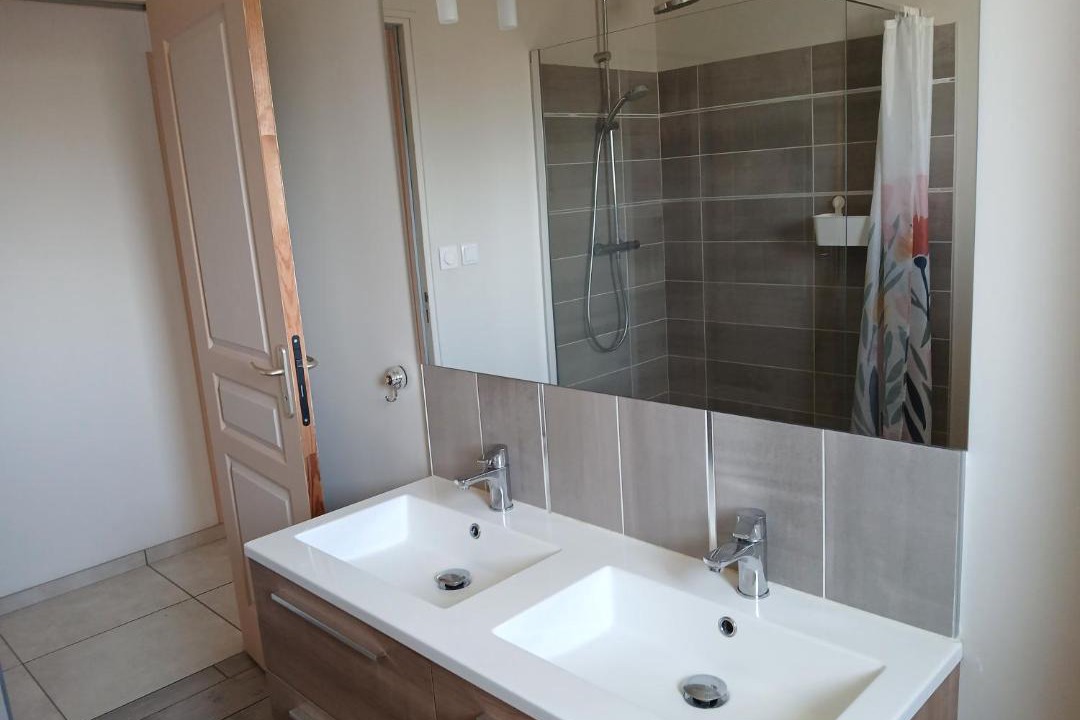 Photo of Others in Brulon