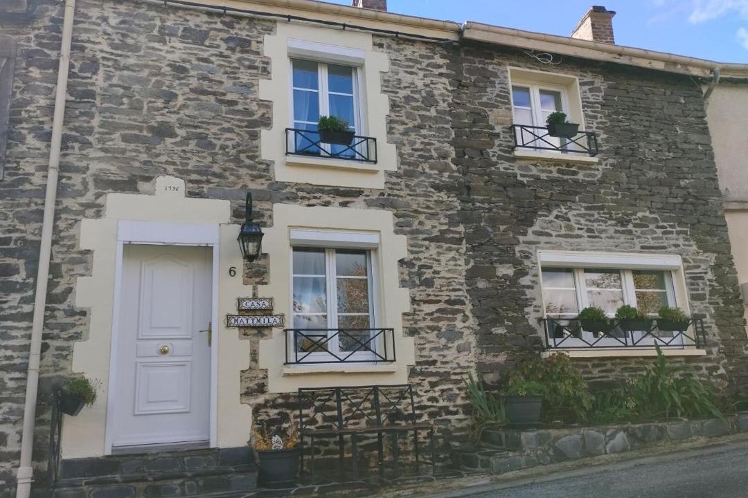 Photo of Others in Haulme