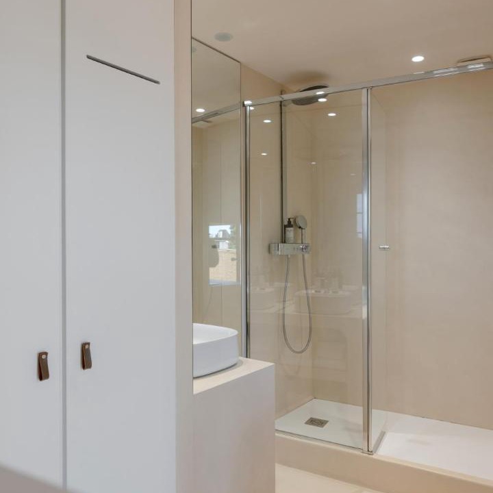 Photo of Others in Old Lyon