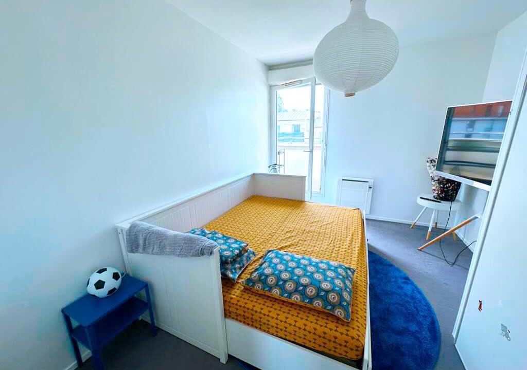 Photo of Bedroom in Saint-Denis