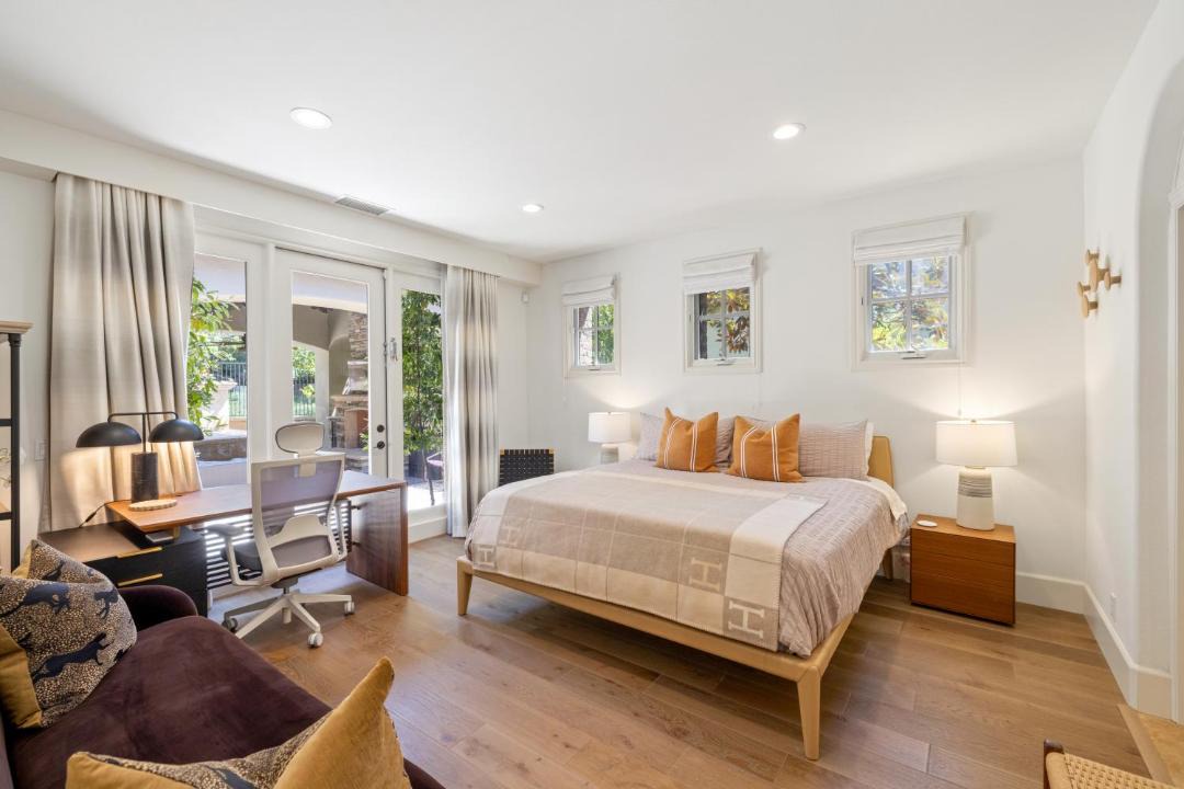 Photo of Bedroom in Newport Coast