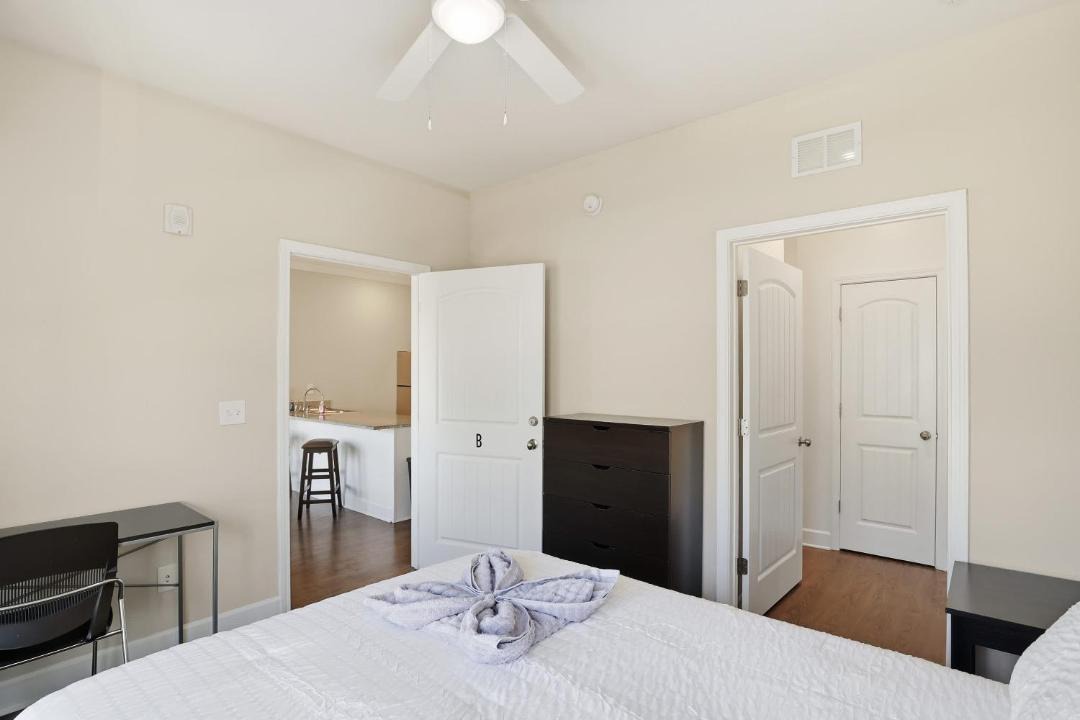 Photo of Bedroom in Central