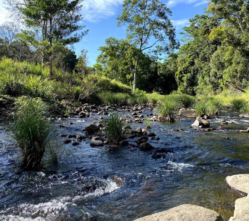 Photo of Others in Teven