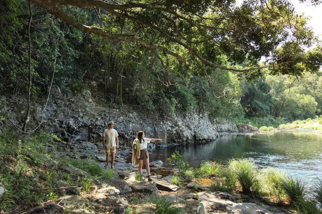 Photo of Others in Teven