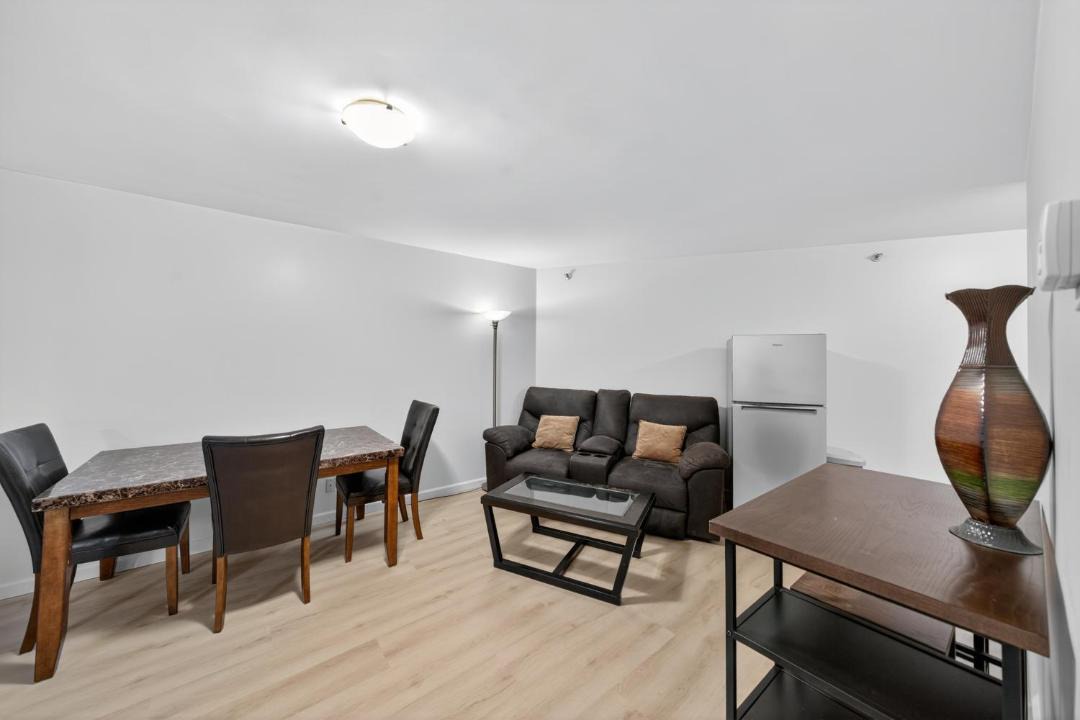 Photo of Others in Downtown Honolulu