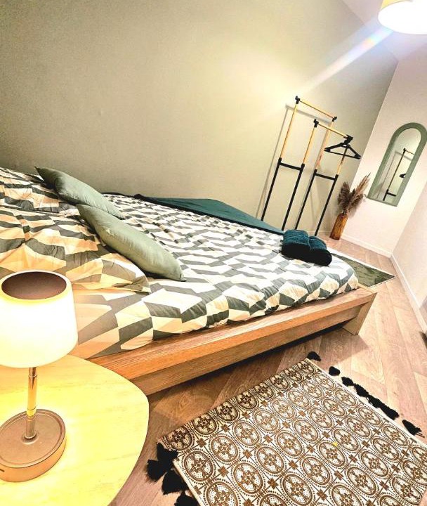 Photo of Others in Lens