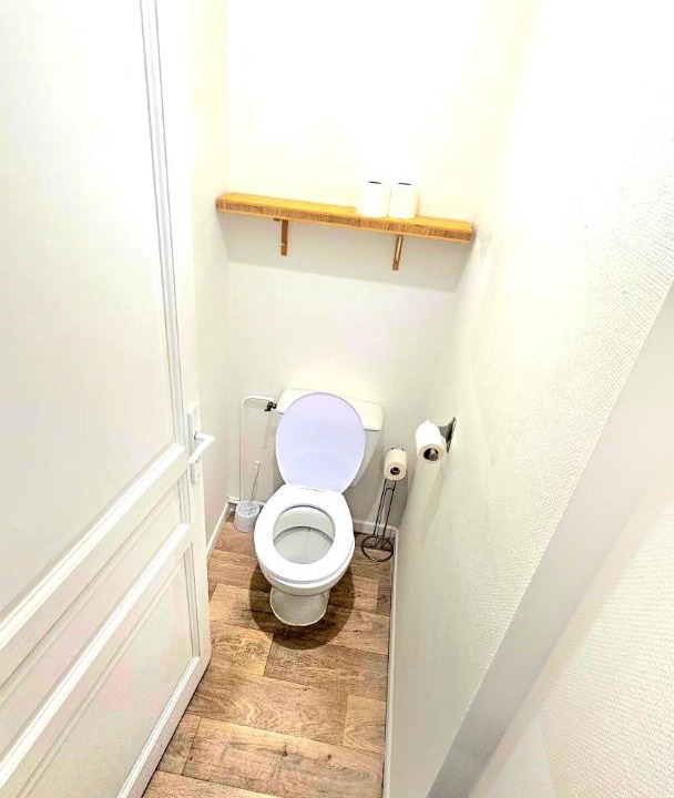 Photo of Others in Lens