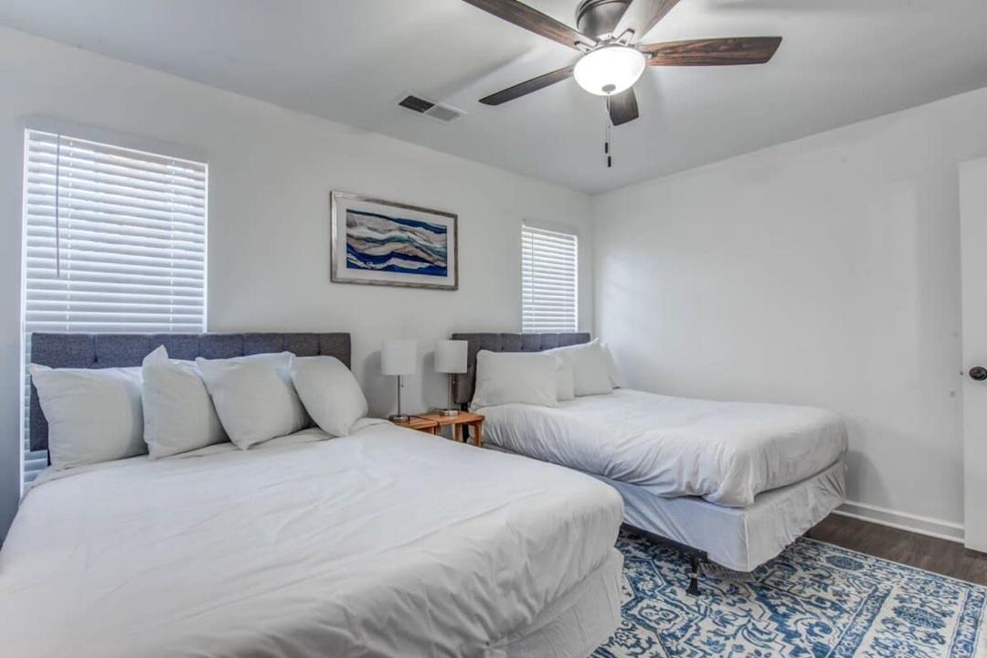 Photo of Bedroom in University District