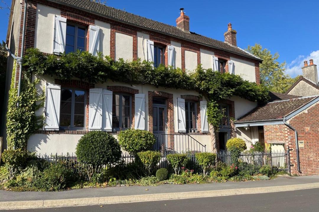 Photo of Others in Chaltrait