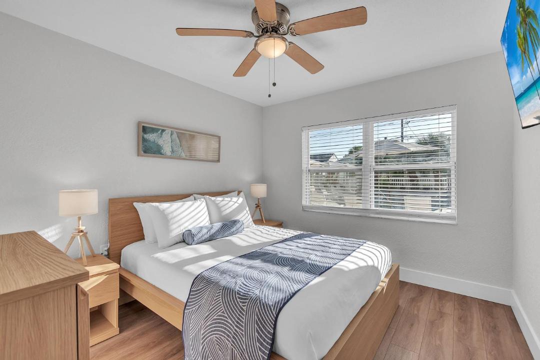 Photo of Bedroom in Treasure Island
