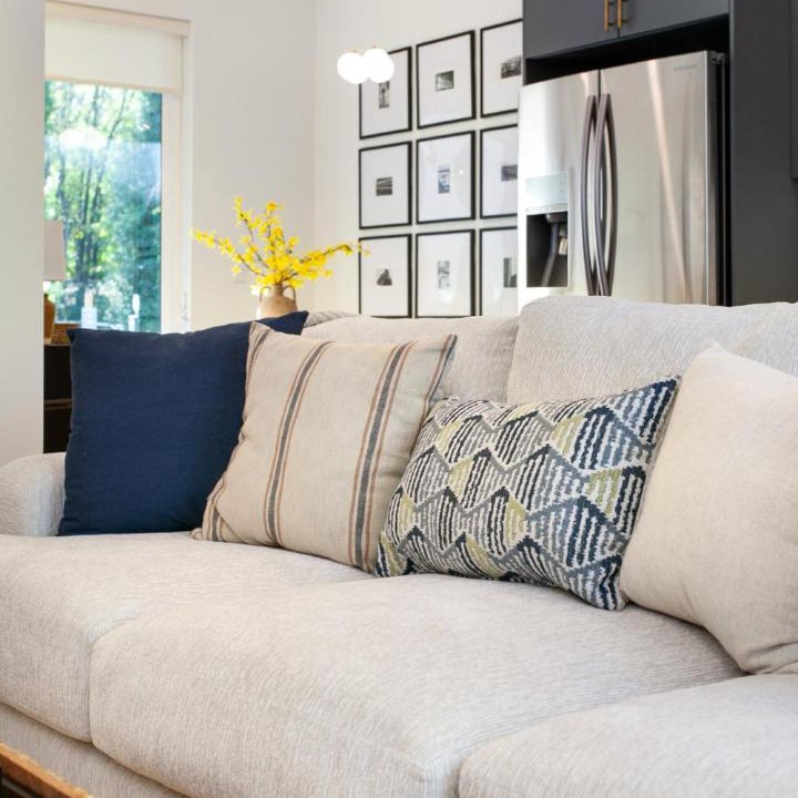 Photo of Livingroom in Knoxville