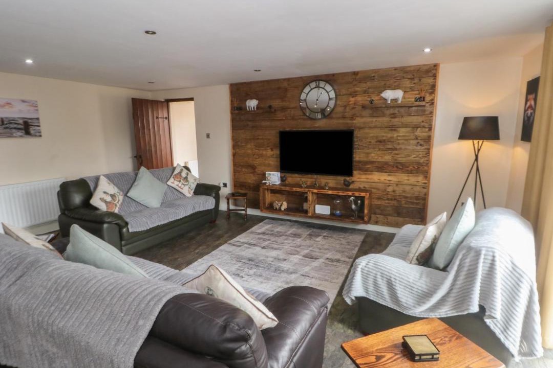 Photo of Others in Leyland